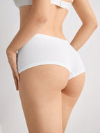 White Shelliy Brief Front — Seamless