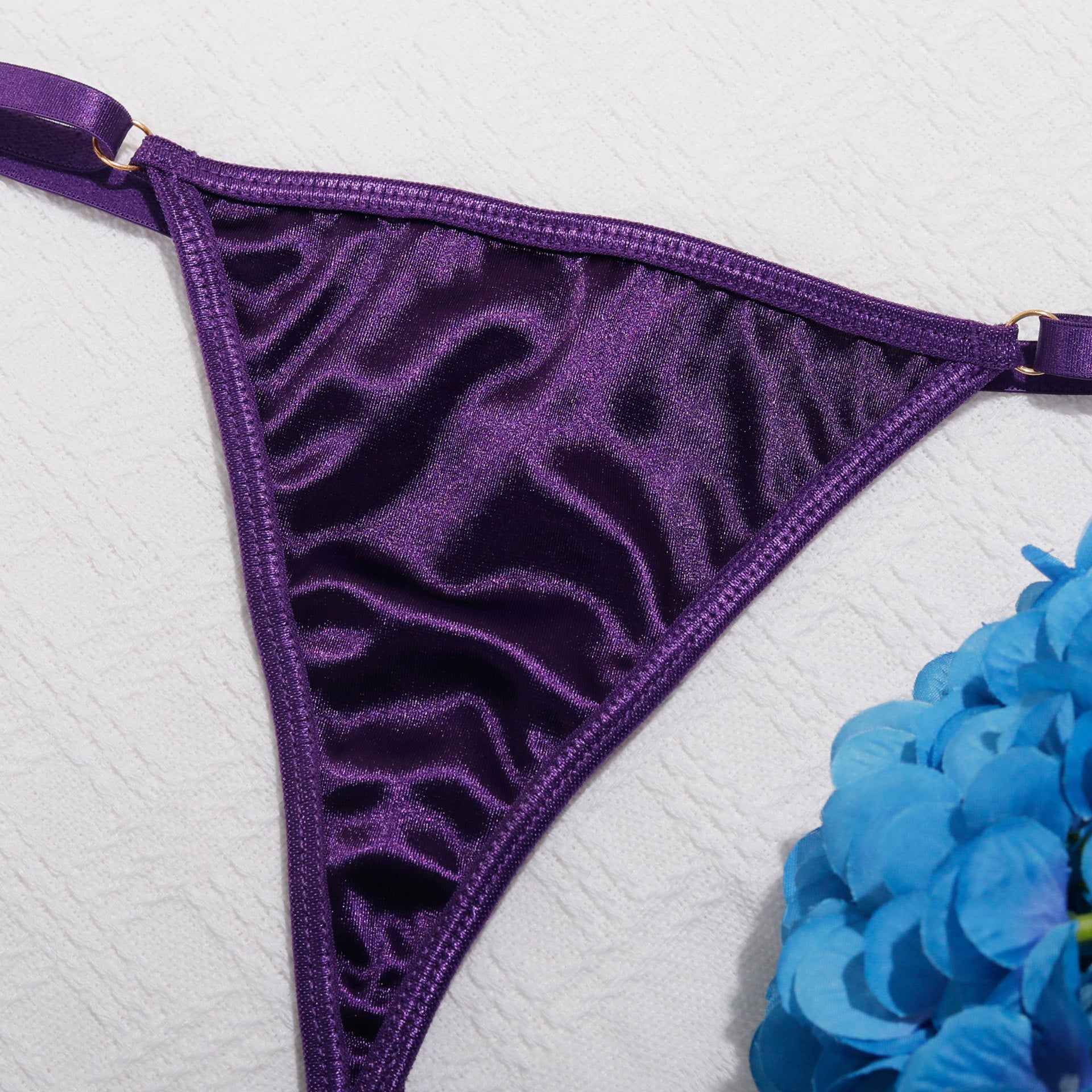 Shelliy Dark Romance Sheer Lash-Lace Underwired Bodysuit