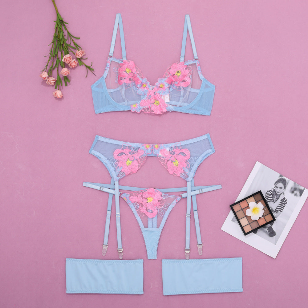 Shelliy Romantic Embroidered Garter 4-Piece Set