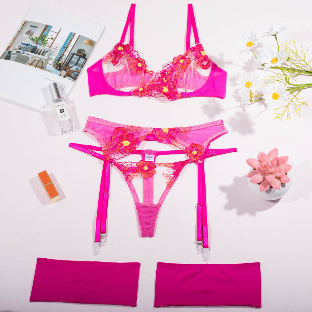 Shelliy Romantic Embroidered Garter 4-Piece Set