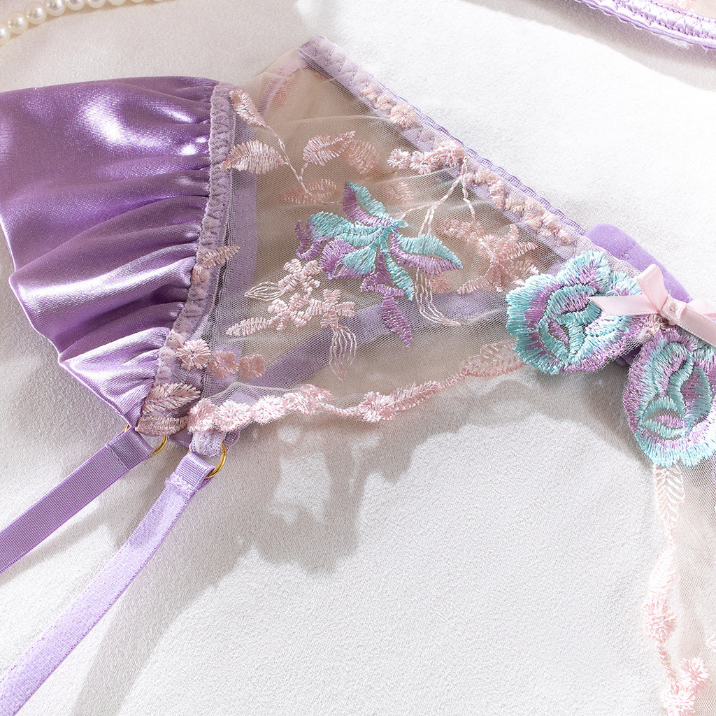 Shelliy French Sheer Embroidered 4-Piece Lingerie Set