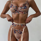 Shelliy Romantic Embroidered Floral 4-Piece Lingerie & Thong Set Front — Shelliy Official